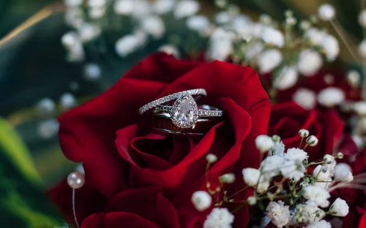 Valentine engagement ring 24kdiamond
