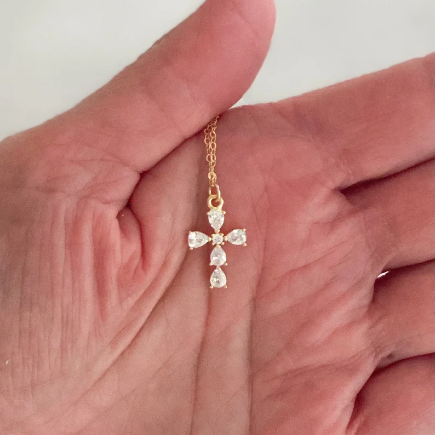 Cross Pear Cut Diamond Necklace Yellow Gold 24kdiamond