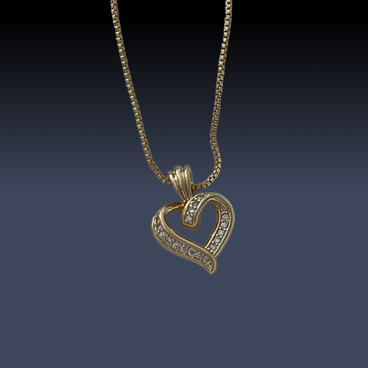 Deep affection Heart Round Diamond Necklace Yellow Gold 24kdiamond