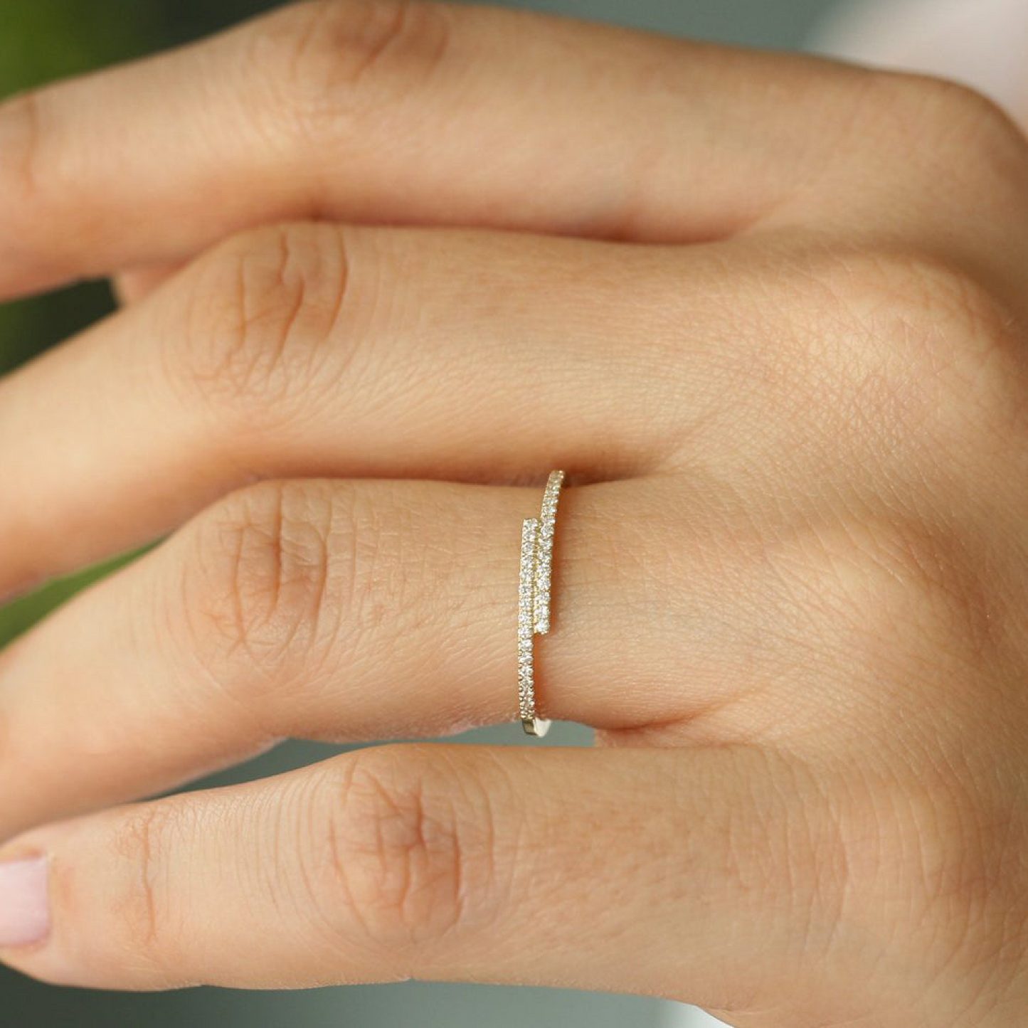 Warped Diamond Ring 24kdiamond